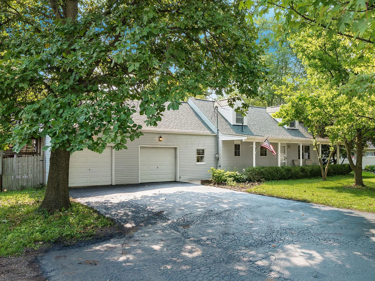 4272 Hoover Rd photo 1
