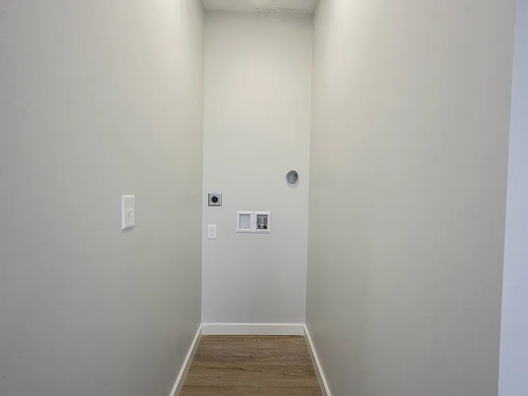 2810 E. Michigan St — Photo 14