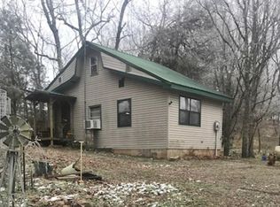 2300 Joe Holt Rd, Everton, AR 72633