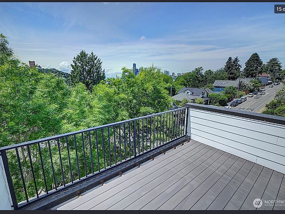 Rooftop deck. Has electricity & gas already there. View of Seattle and Mt Rainier