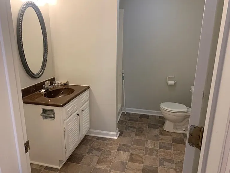 1116 S Park Ave — Photo 17