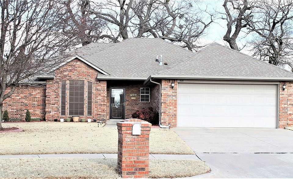 1st image of 928 Noel Dr