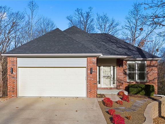 2nd image of 23 Harrington Dr