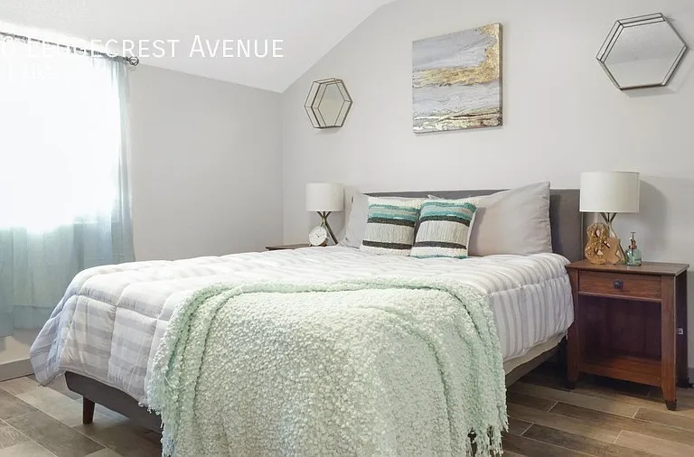 100 Ledgecrest Ave — Photo 11
