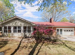 961 Robert Jarrard Rd, Cleveland, GA 30528