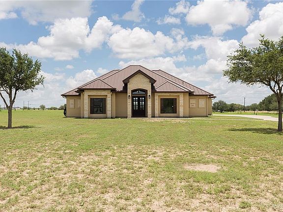 5th image of 23414 Oak Hill Dr