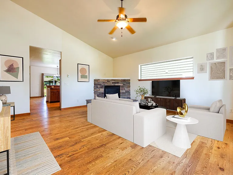 853 Jardine Ave — Photo 3