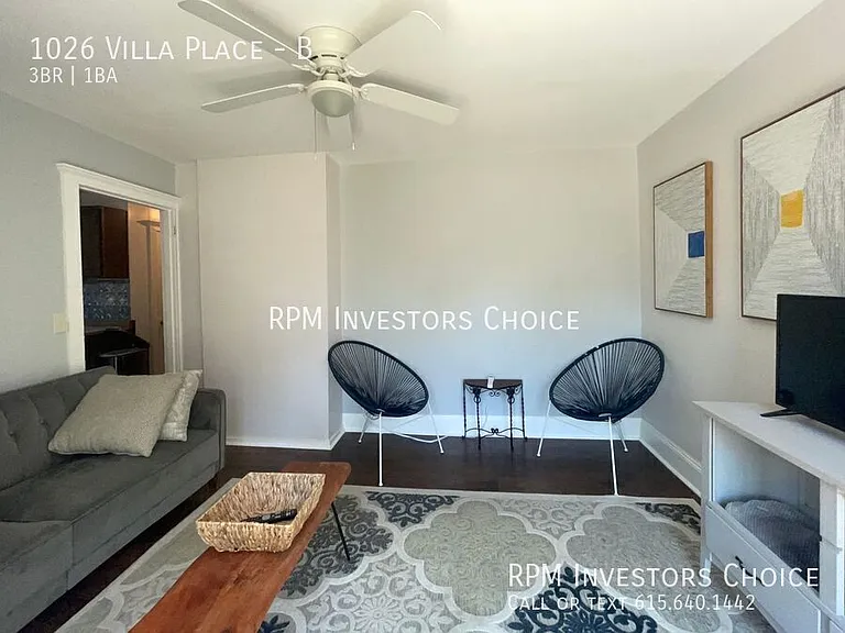1026 Villa Pl #B — Photo 8