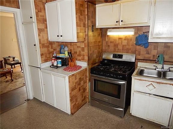 4th image of 2405 V St