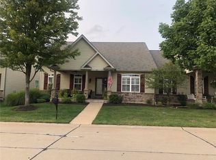 341 Lake Side View Ln #V, Saint Peters, MO 63376