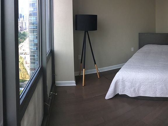 3rd image of 1235 S Prairie Ave APT 3008
