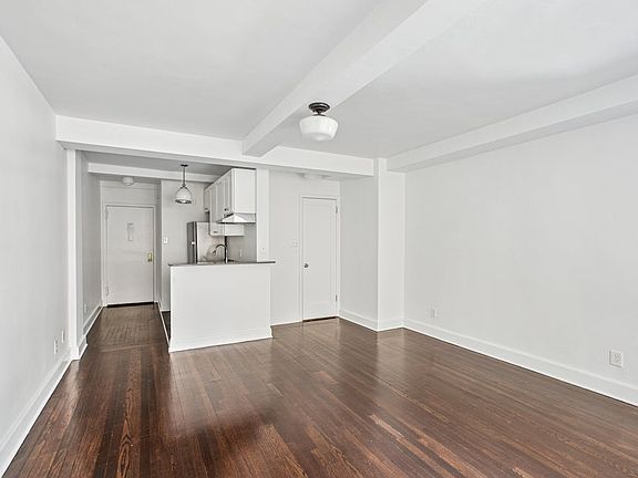 3rd image of 253 W 72nd St APT 503