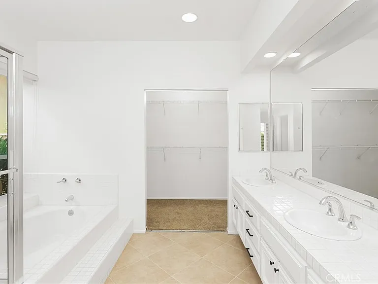 29562 Avante — Photo 18
