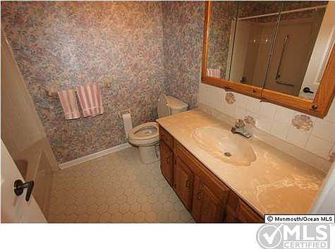 3rd image of 1559 Heatherleaf Ln