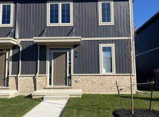 18 Corbin St #4, Saint Catharines, ON L2P 0C3