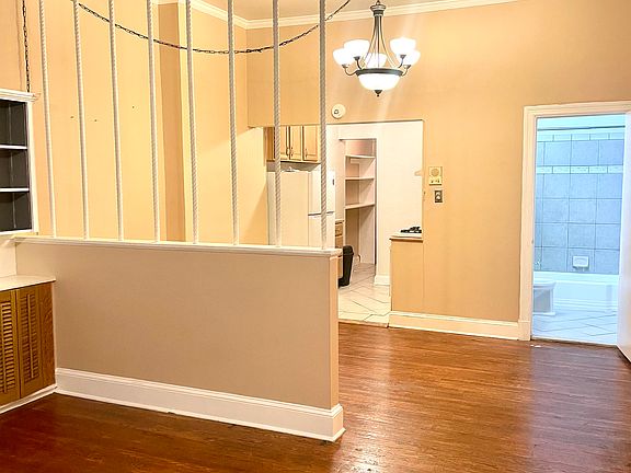 4th image of 1604 Park Ave APT 7