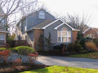 48 Fairway Blvd, Monroe Township, NJ 08831