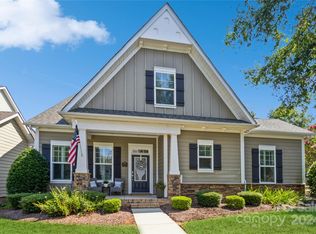 1025 Hercules Dr, Indian Trail, NC 28079
