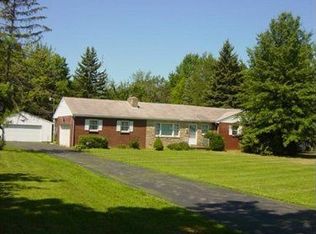 9490 Woodworth Rd, North Lima, OH 44452