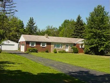 9490 Woodworth Rd photo 1