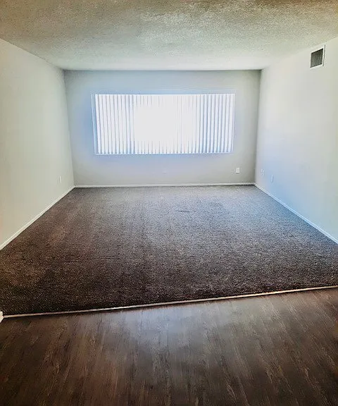 Taylor Garden Apartments — Photo 10