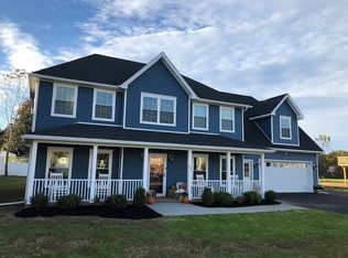 25 Varun Ln, Lake Katrine, NY 12449