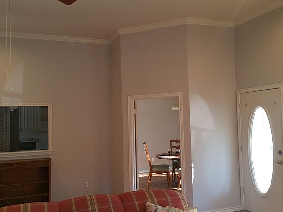 Entry, Dining,kitchen