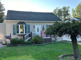 42 Walnut Rd, Buffalo, NY 14224