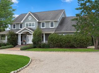 11 Wood Edge Ct, Water Mill, NY 11976