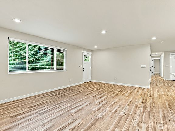 5th image of 11030 Tempo Lake Drive SE