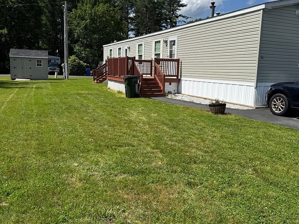1st image of 34 Conifer Pl