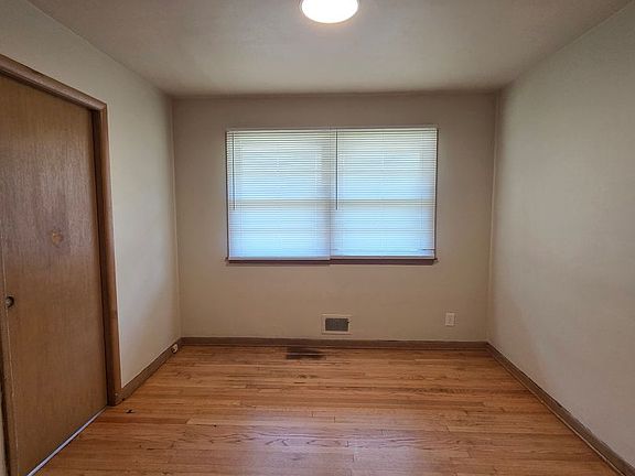 4th image of 4301 Eastridge Dr #4303