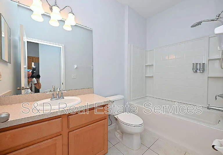 4219 Winding Vine Dr — Photo 21