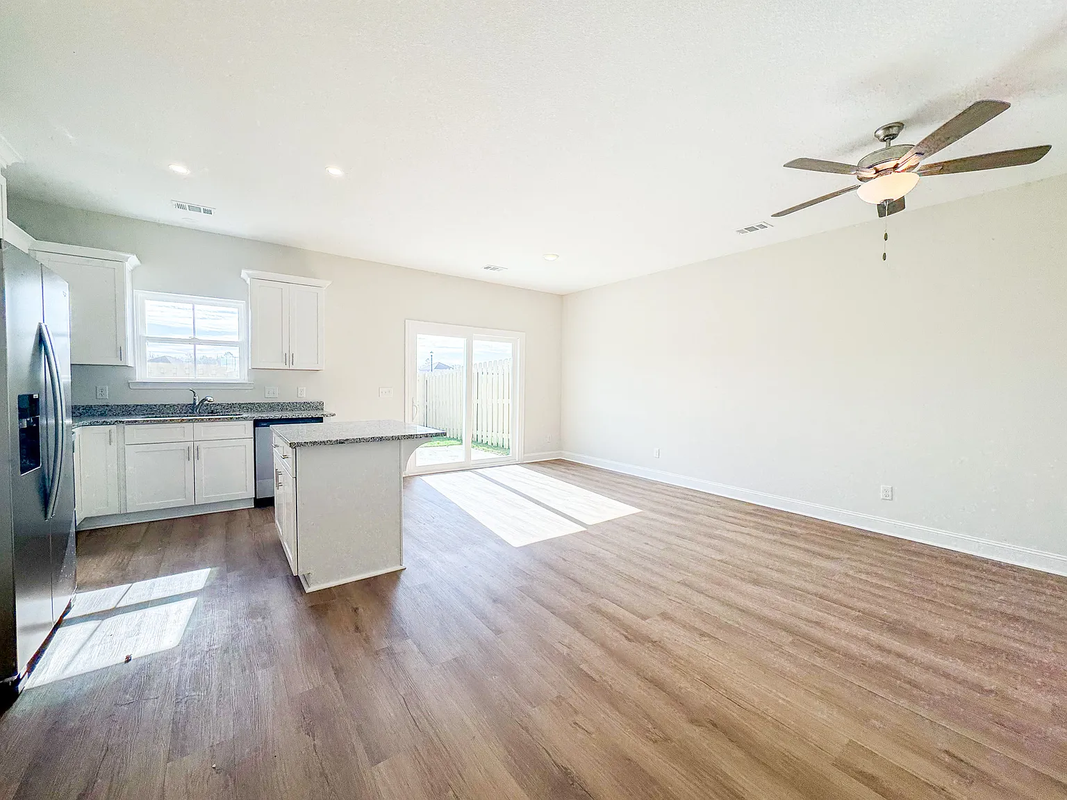 Heritage Pointe Townhomes — Photo 4