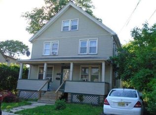 36 Pulaski St, Bloomfield, NJ 07003