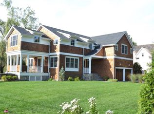 312 Compo Rd S, Westport, CT 06880