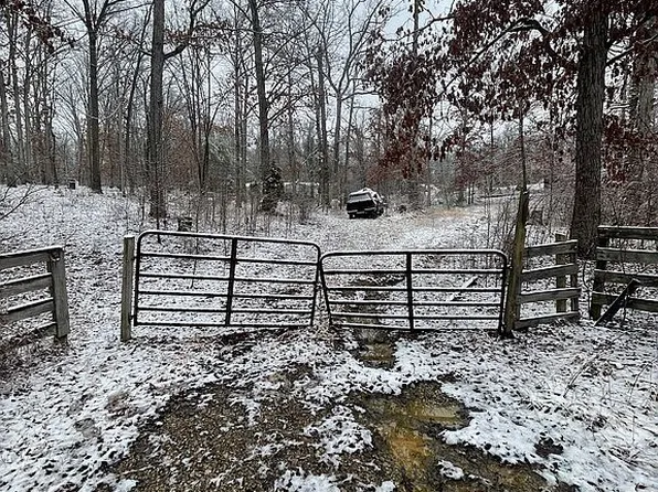 2245 E Werewolf Ln, Underwood, IN 47177