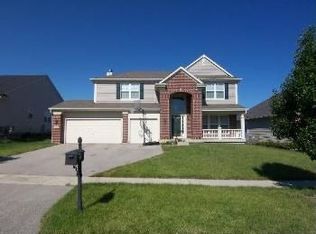 313 Sterling Cir, Cary, IL 60013