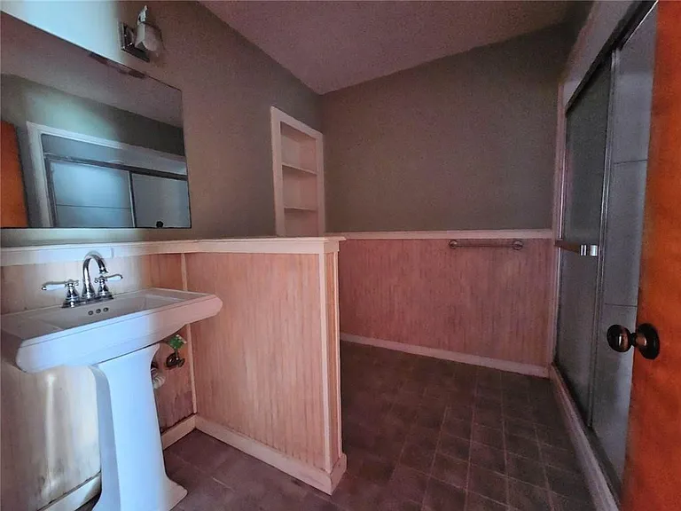 614 W Alice Ave — Photo 13