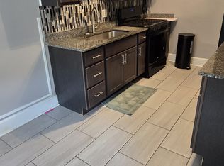 327 N Taylor Ave APT 202, Saint Louis, MO 63108