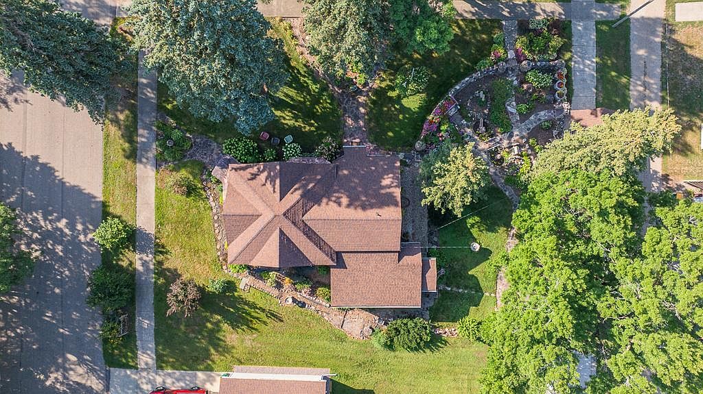 200 N Park St, Hendricks, MN 56136 — photo 3
