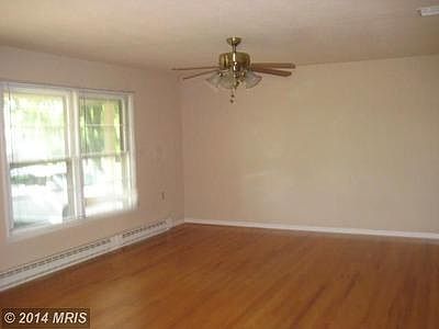 2nd image of 304 Accomack Cir