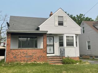 5139 Thomas St, Maple Heights, OH 44137