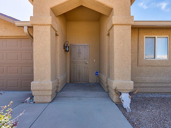 5th image of 8307 S Placita San Ardo