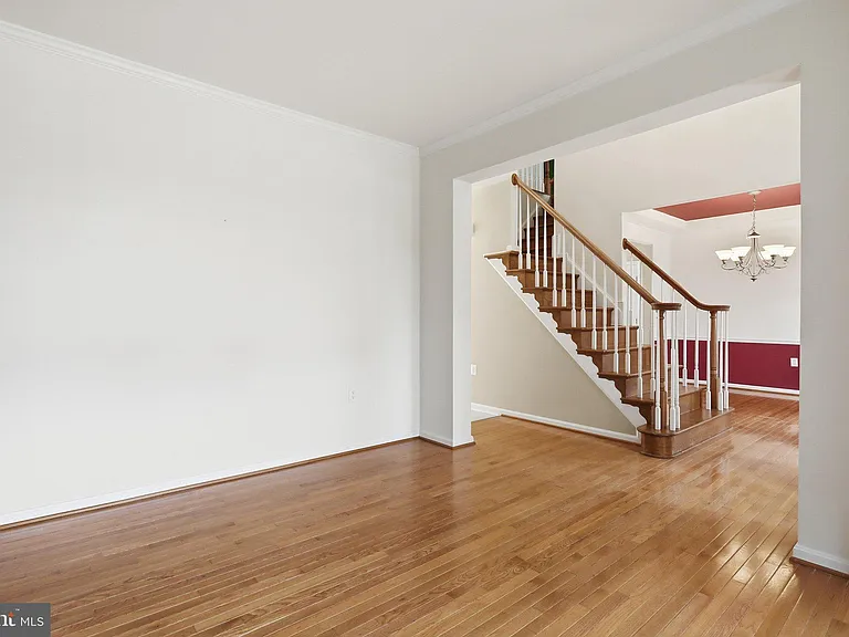 341 Bullskin St — Photo 7