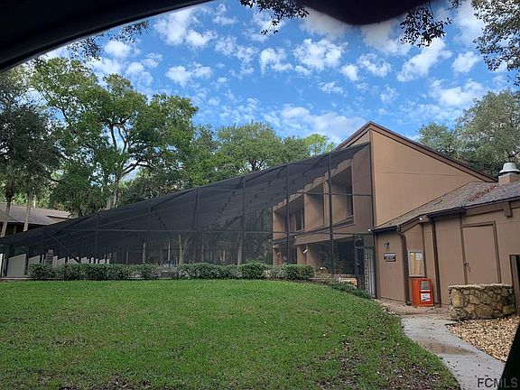 2nd image of 7 Fairways Cir #7