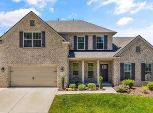 1411 Ridge Climber Rd, Knoxville, TN 37922