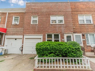 1484 E 16th St, Brooklyn, NY, 11230