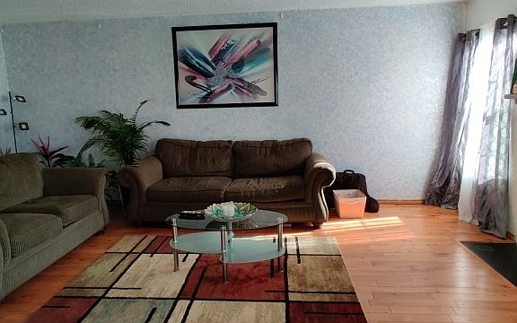 3rd image of 27-4 Whistler Dr