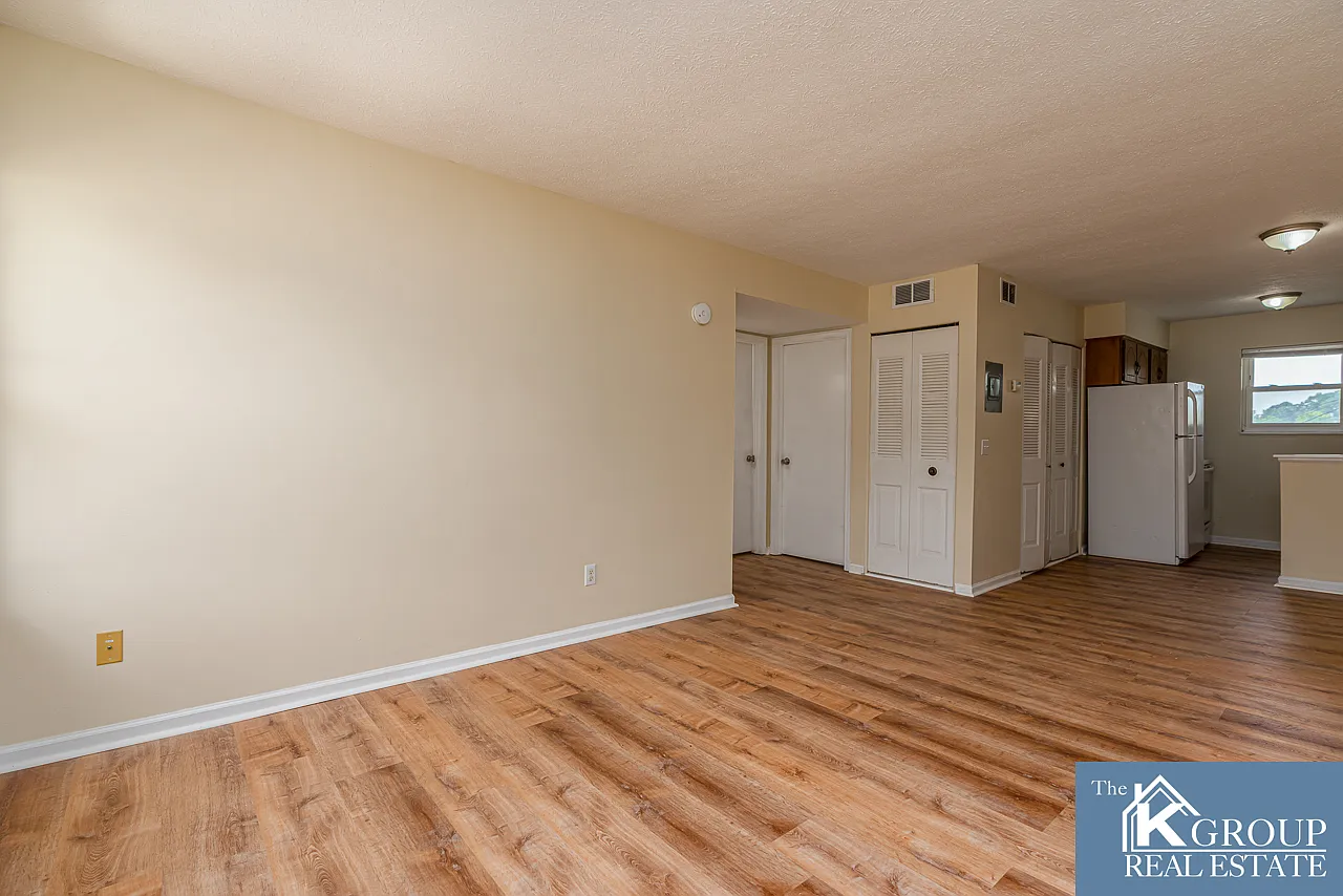 2 bed, 784 sqft, $850 — Photo 1